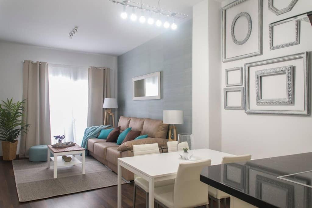 New!!! Luxury City Center & Private Terrace Малага Экстерьер фото
